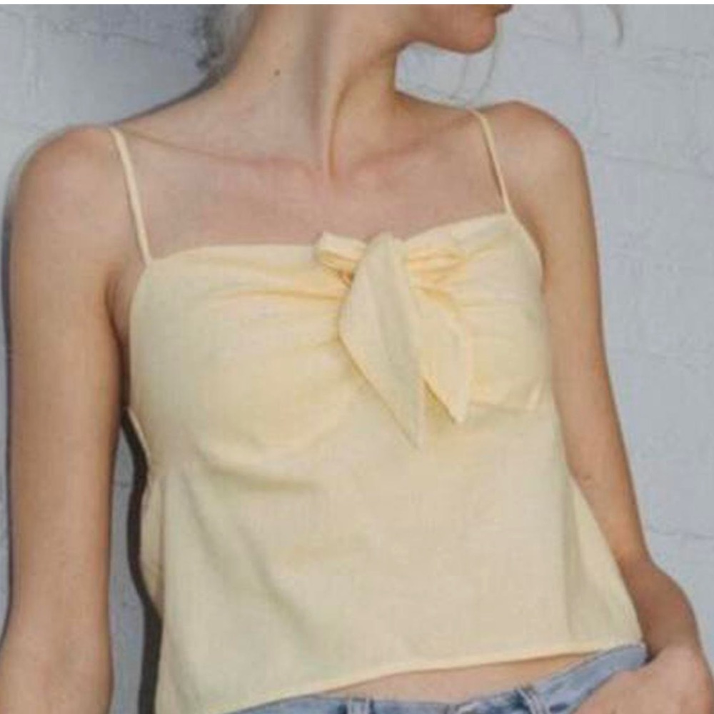 J Galt Tie Front Top